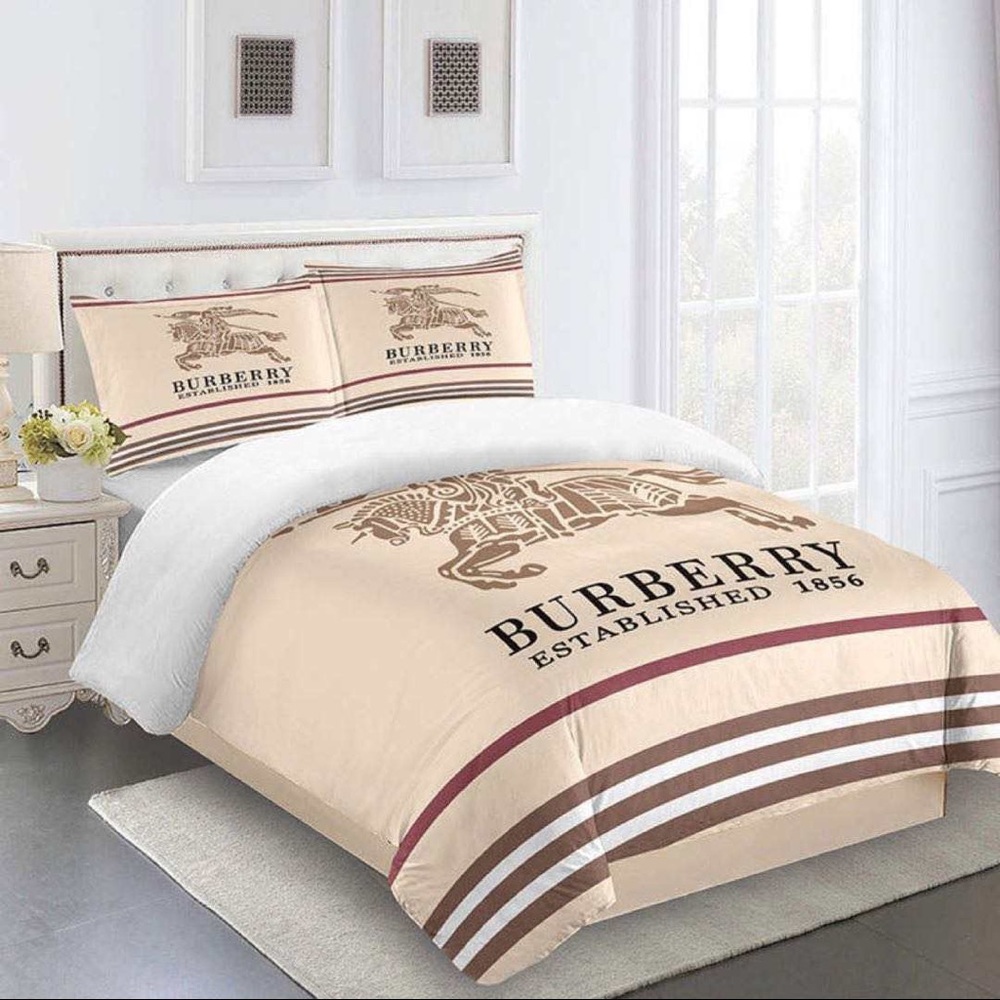QUEEN size DESIGNER INSPIRED bedding set